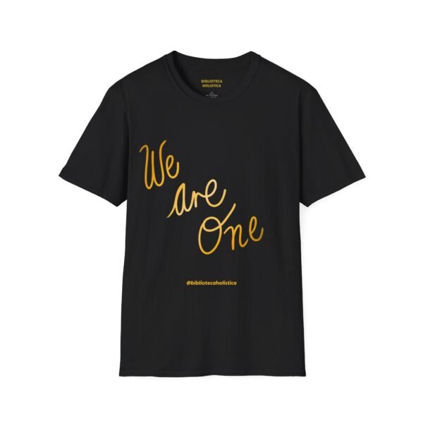 Camiseta "WE ARE ONE" - Image 5