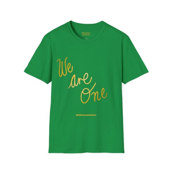 Camiseta "WE ARE ONE" - Image 13